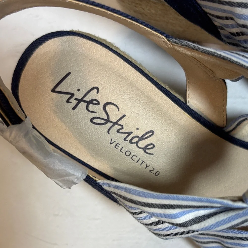 Life Stride Navy and White Striped Wedge Sandals, chambray, NWOT, size 11
